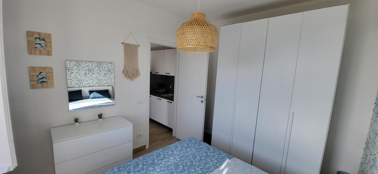 Sull'Onda Apartment Scalea Exterior foto